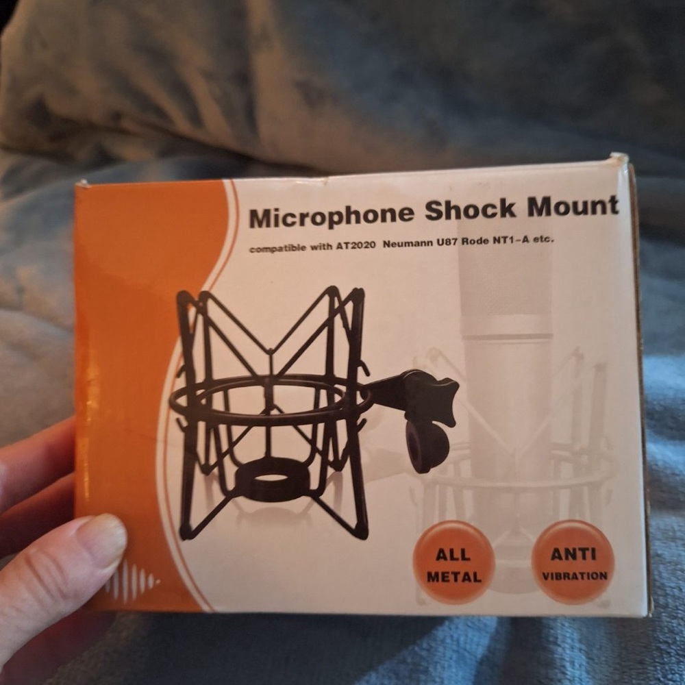 Boseen Microphone Shock Mount Mic Holder - Anti Vibration Spider Shockmount